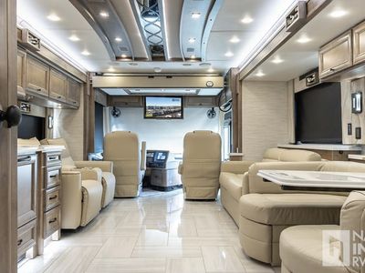 2026 Tiffin Motorhomes Phaeton - Photo 18