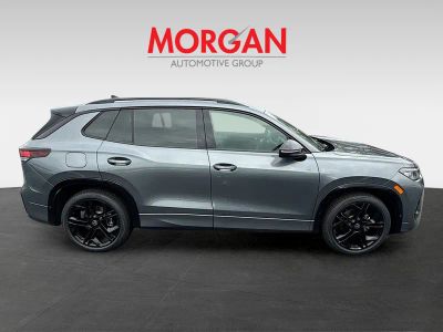 2026 Volkswagen Tiguan — photo 8 view