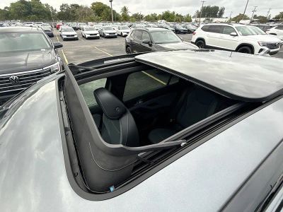 2026 Volkswagen Tiguan — photo 16 view