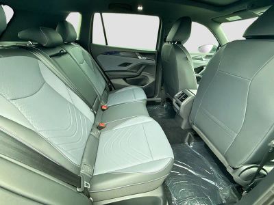2026 Volkswagen Tiguan — photo 23 view
