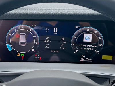 2026 Volkswagen Tiguan — photo 11 view