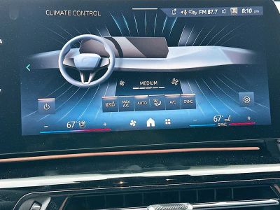 2026 BMW X2 — photo 13 view