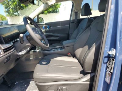 2025 Kia Sorento — photo 14 view