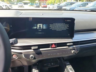 2025 Kia Sorento — photo 18 view