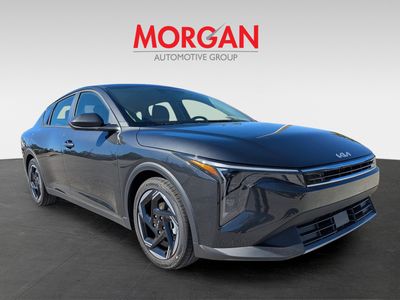 2025 Kia K4 — side profile view