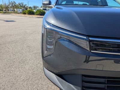 2025 Kia K4 — photo 12 view