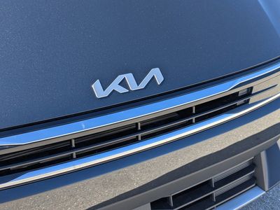 2025 Kia K4 — photo 11 view