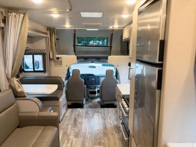 2023 Thor Motor Coach GENEVA - Photo 3