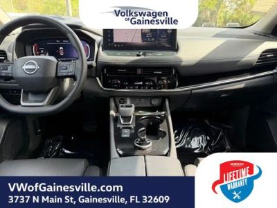 2025 Nissan Rogue — photo 13 view