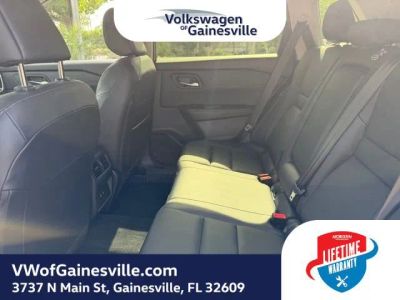 2025 Nissan Rogue — photo 11 view