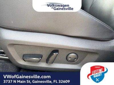 2025 Nissan Rogue — photo 18 view