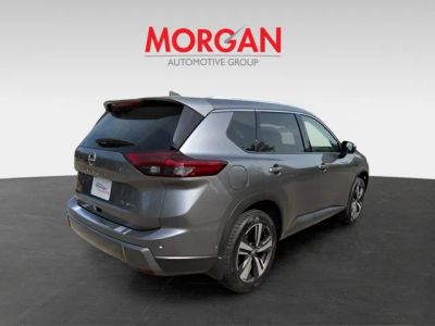 2025 Nissan Rogue — engine compartment view