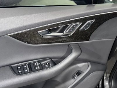 2025 Audi Q7 — photo 18 view