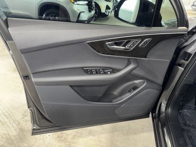2025 Audi Q7 — photo 17 view