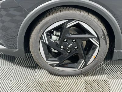 2025 Kia K4 — photo 12 view