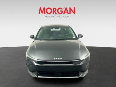 2025 Kia K4 — photo 9 view