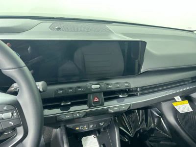 2025 Kia K4 — photo 26 view