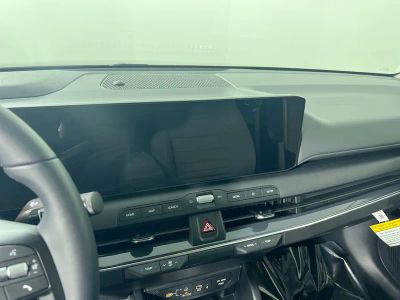 2025 Kia K4 — photo 27 view
