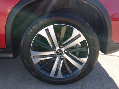 2025 Mitsubishi Outlander Sport - Photo 10