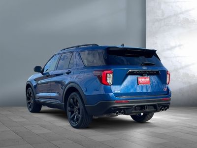 2023 Ford Explorer - Photo 4