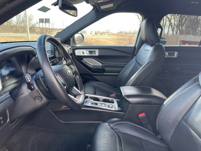 2023 Ford Explorer - Photo 9