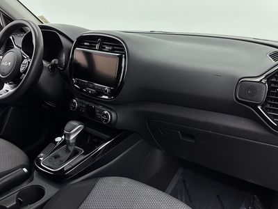 2023 Kia Soul - Photo 31