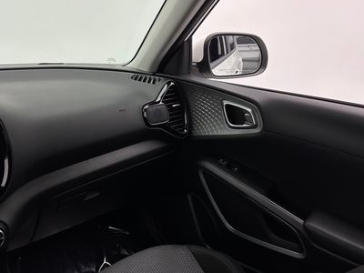 2023 Kia Soul - Photo 26