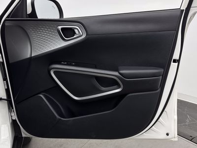 2023 Kia Soul - Photo 30