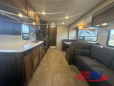 2025 Winnebago Minnie Winnie - Photo 12