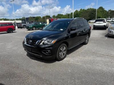2019 Nissan Pathfinder - Photo 1