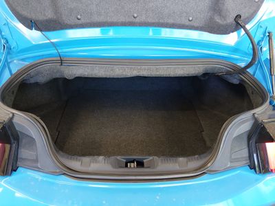 2024 Ford Mustang - Photo 11