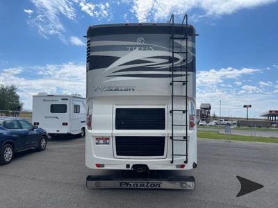 2018 Tiffin Motorhomes Phaeton - Photo 12