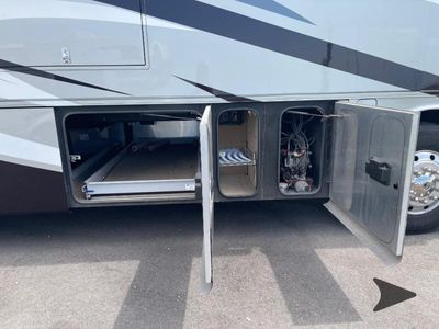 2018 Tiffin Motorhomes Phaeton - Photo 14