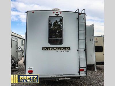 2021 Alliance RV Paradigm - Photo 4