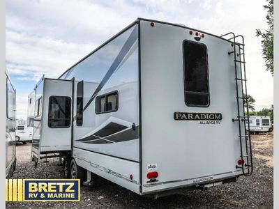 2021 Alliance RV Paradigm - Photo 3