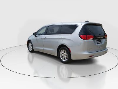 2023 Chrysler Voyager — detail view