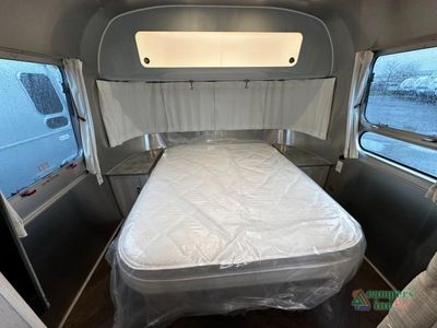 2026 Airstream International - Photo 39