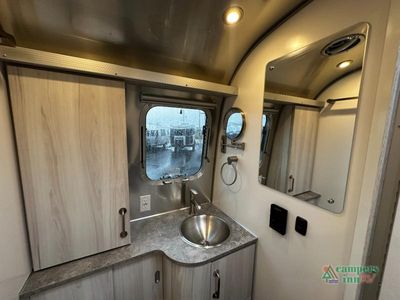 2026 Airstream International - Photo 36