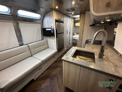 2026 Airstream International - Photo 13