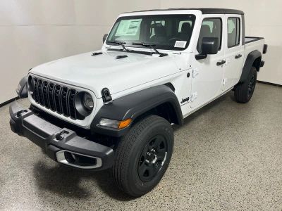2026 Jeep Gladiator — side profile view