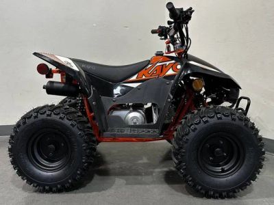 2025 Kayo Fox / Storm 70 — front three-quarter view