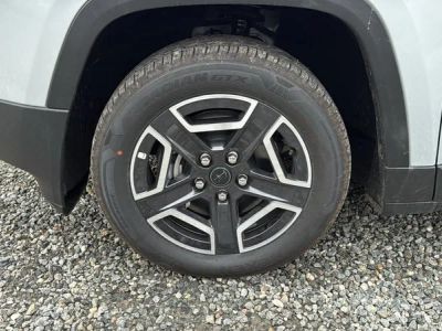2026 Jeep Cherokee — detail view