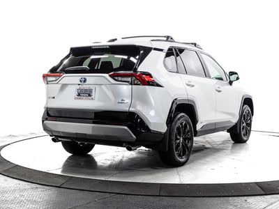 2024 Toyota RAV4 Hybrid - Photo 11
