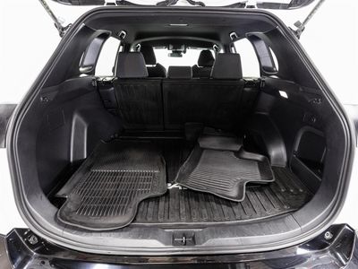2024 Toyota RAV4 Hybrid - Photo 10