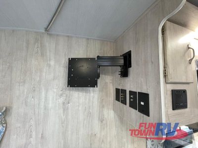 2025 Gulf Stream RV Vintage Yellowstone - Photo 30