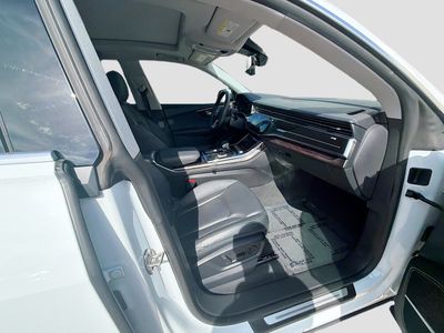 2023 Audi Q8 - Photo 30