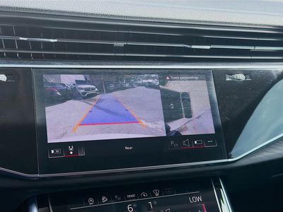 2023 Audi Q8 - Photo 11