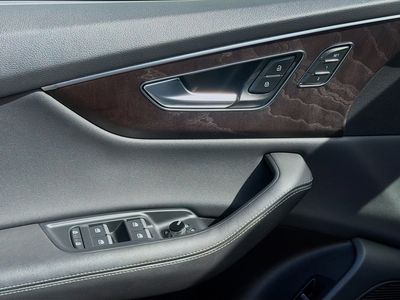 2023 Audi Q8 - Photo 15