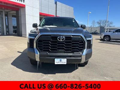 2024 Toyota Tundra - Photo 2