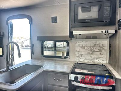 2026 Gulf Stream RV Yellowstone Ranch Edition - Photo 9